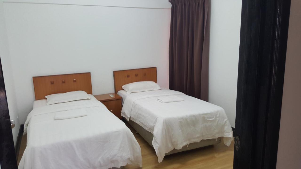 Homestay Marina Court Resort Kota Kinabalu Exteriér fotografie